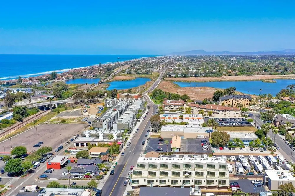 2646 State Street #D Carlsbad, CA 92008
