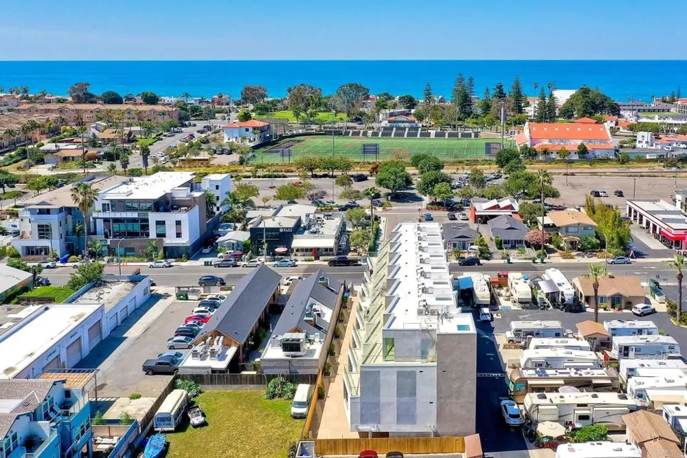 2646 State Street #D Carlsbad, CA 92008