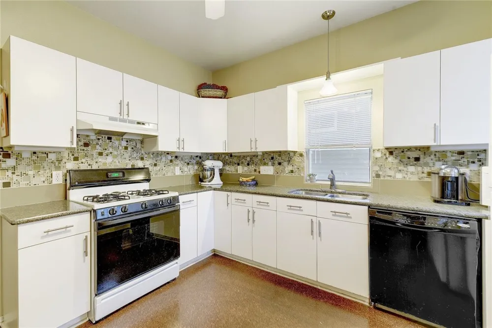 604 Fletcher Street Austin, TX 78704