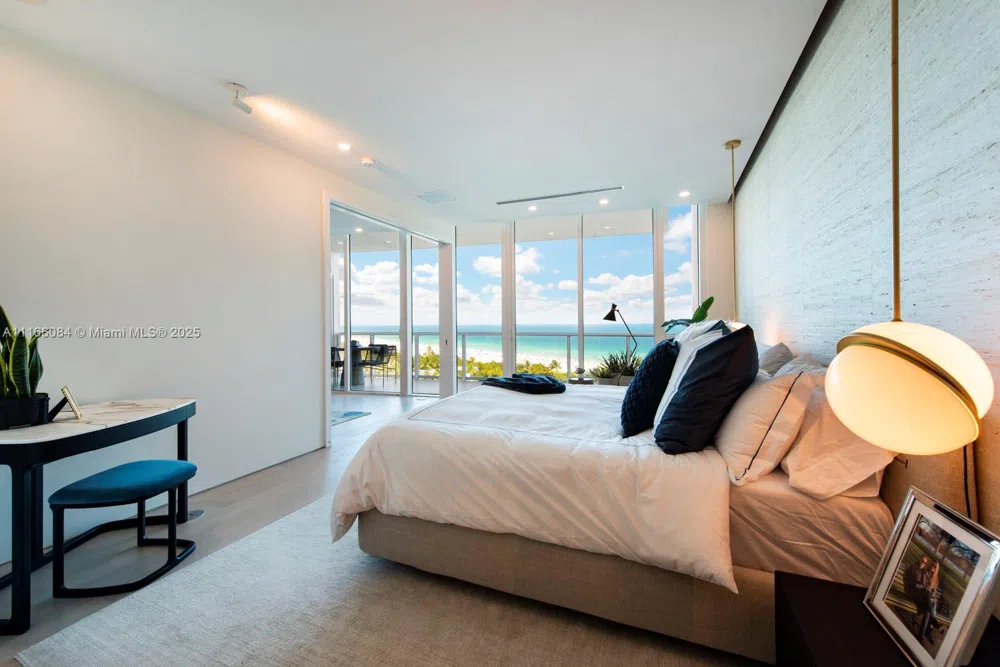 100 S Pointe Dr #908 Miami Beach, FL 33139