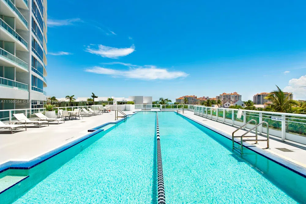 100 S Pointe Dr #908 Miami Beach, FL 33139