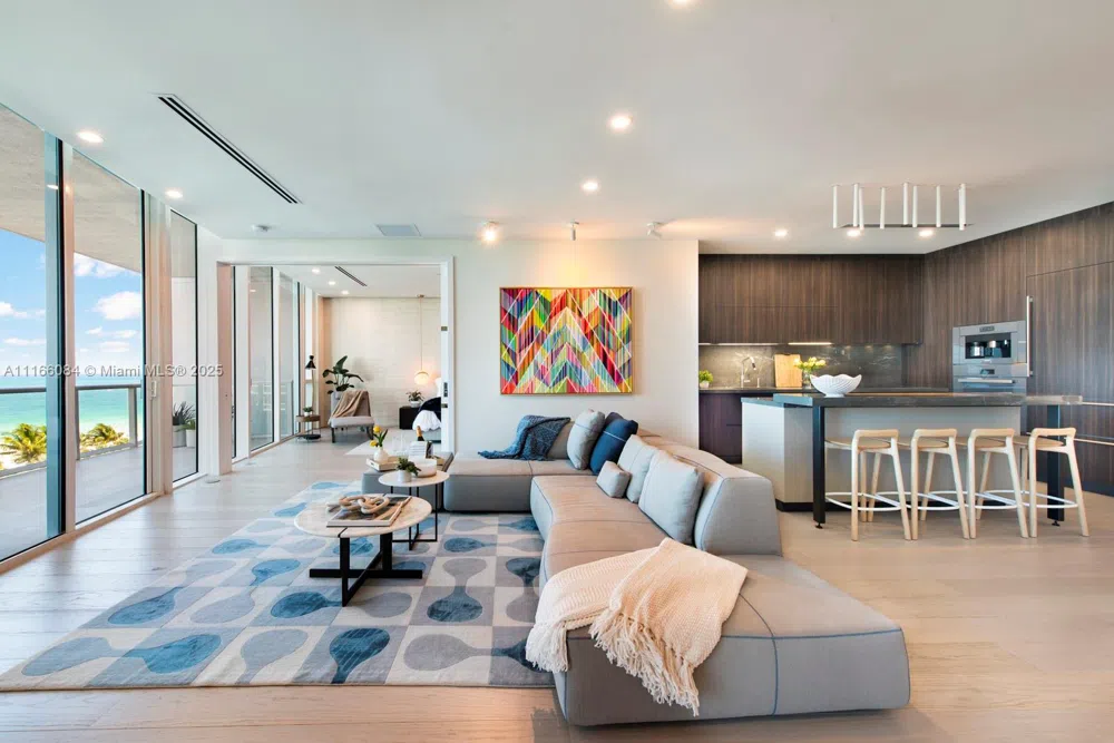 100 S Pointe Dr #908 Miami Beach, FL 33139