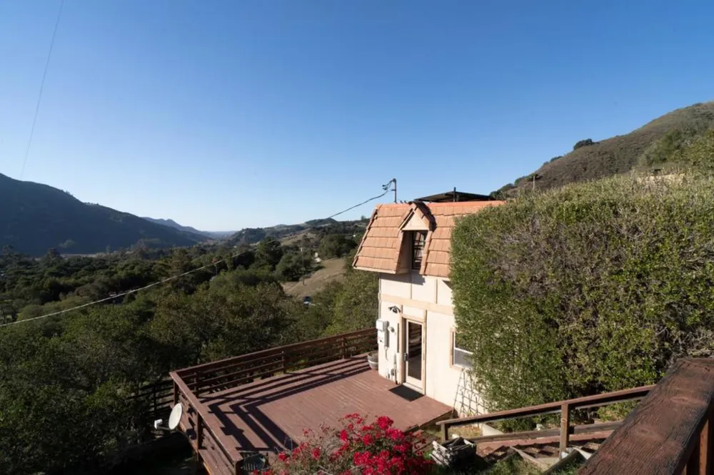 451 LAURELES GRADE ROAD Carmel Valley, CA 93924