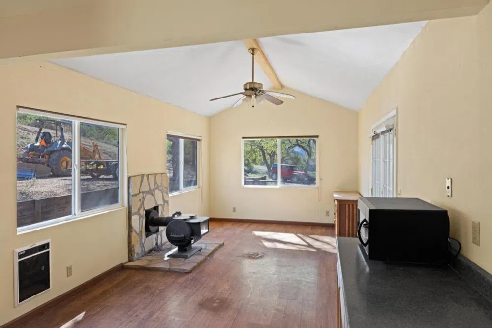 43515 Carmel Valley Road Greenfield, CA 93927