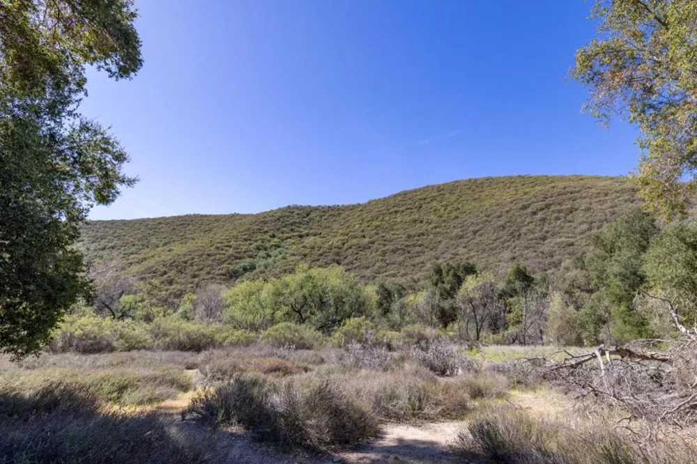 43515 Carmel Valley Road Greenfield, CA 93927