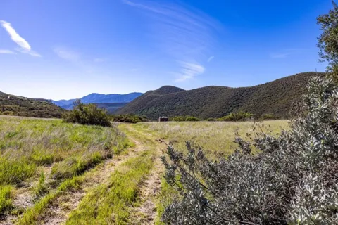 43515 Carmel Valley Road