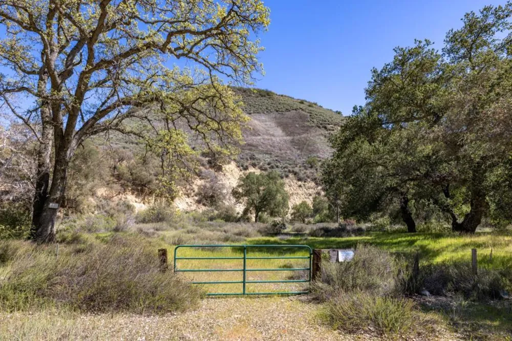 43515 Carmel Valley Road Greenfield, CA 93927