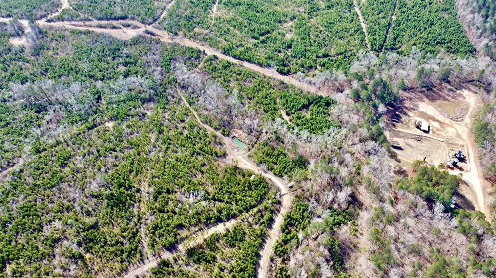 160 Highway Benton, LA 71006