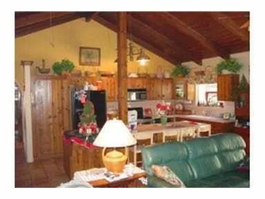 12435 Beardsley Corona, CA 92883