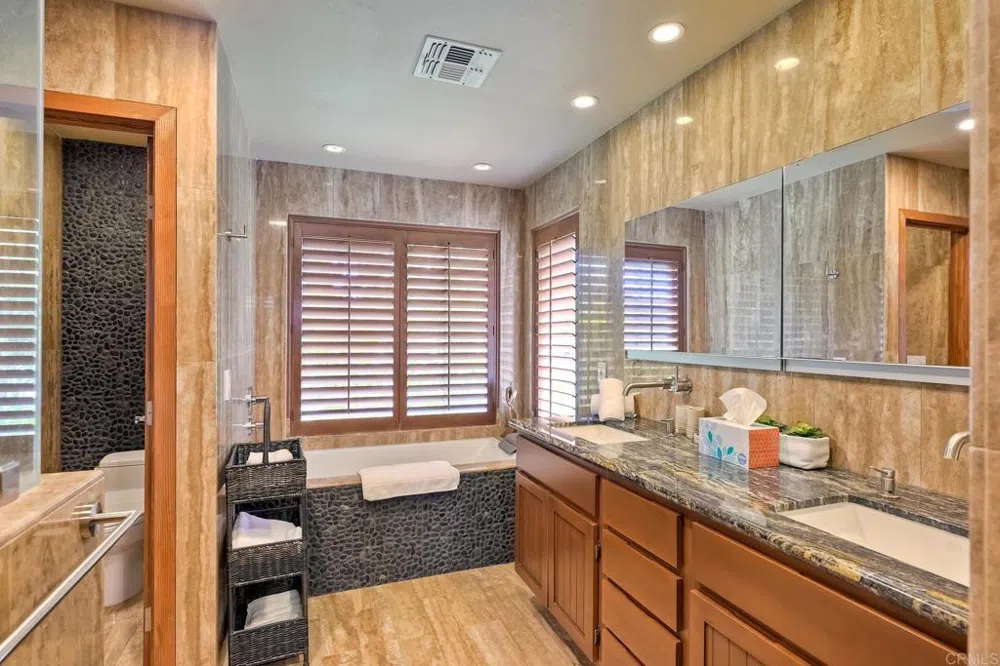 7064 Whitewater St Carlsbad, CA 92011