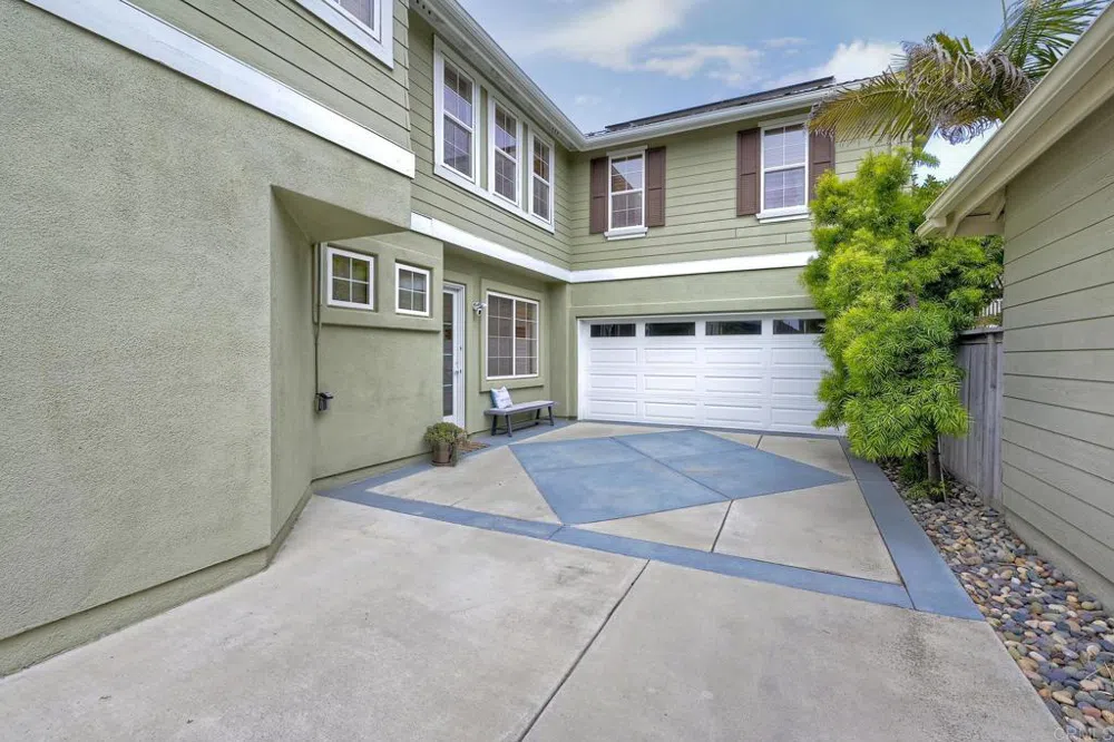 7064 Whitewater St Carlsbad, CA 92011