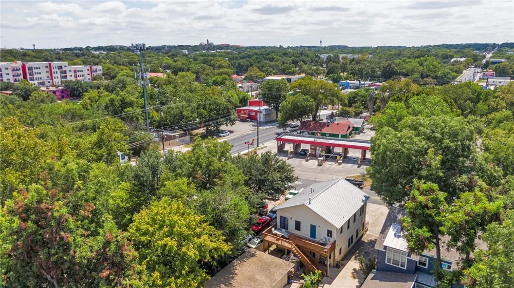 604 Fletcher Street Austin, TX 78704
