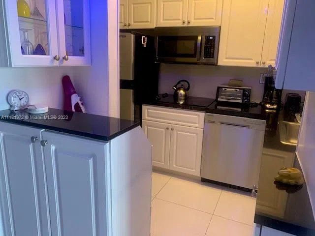 100 LINCOLN RD #1509 Miami Beach, FL 33139