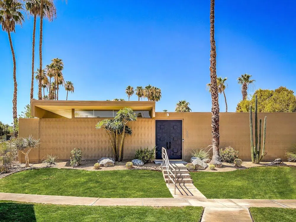 1202 Sandpiper Street Palm Desert, CA 92260