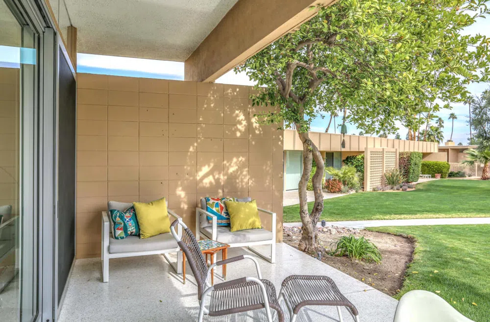 1202 Sandpiper Street Palm Desert, CA 92260