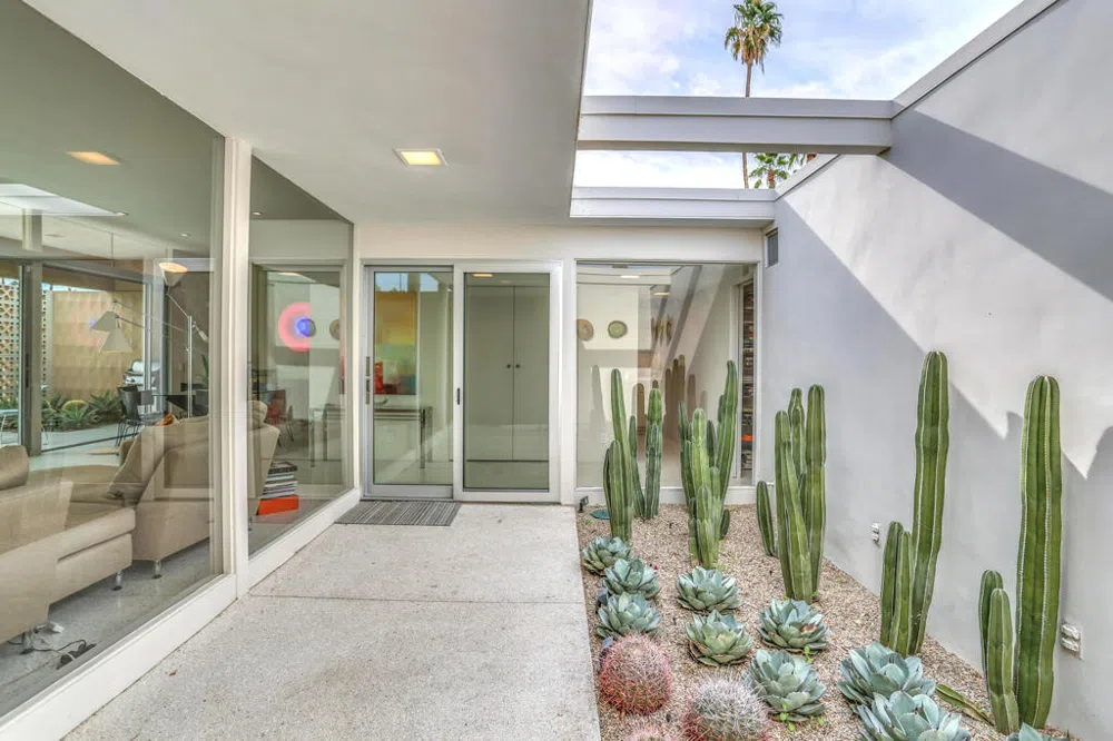 1202 Sandpiper Street Palm Desert, CA 92260