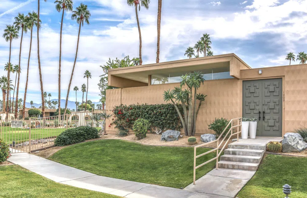 1202 Sandpiper Street Palm Desert, CA 92260