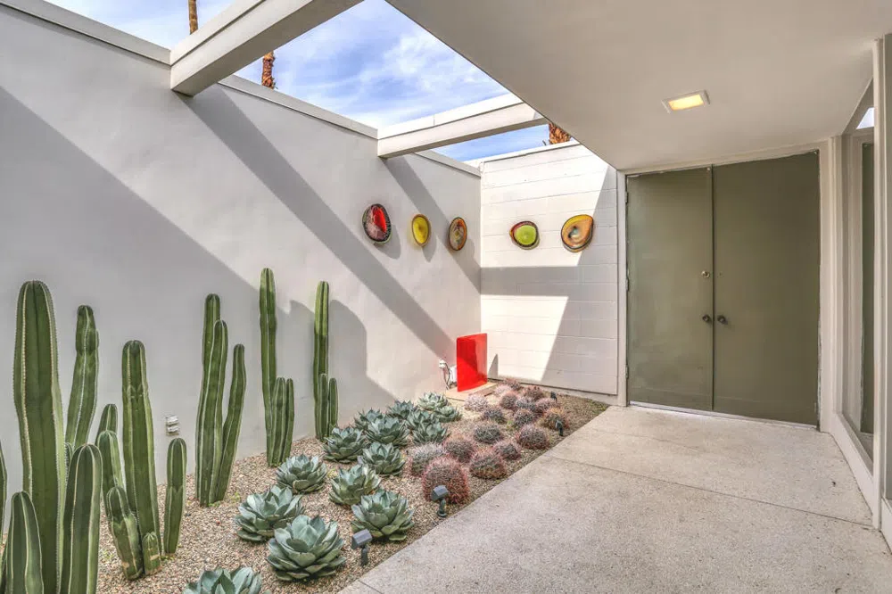 1202 Sandpiper Street Palm Desert, CA 92260