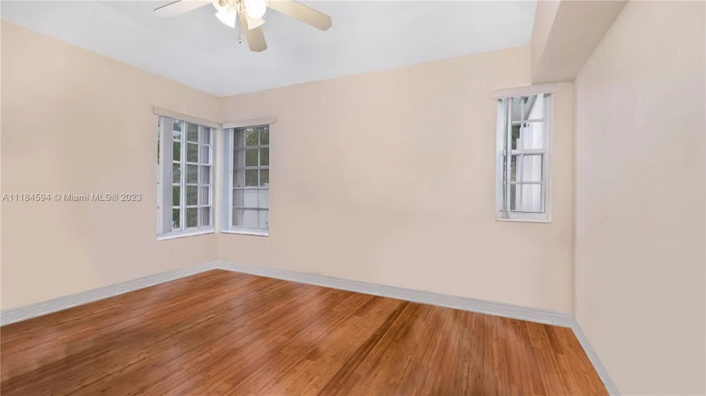 535 W 51st St Miami Beach, FL 33140