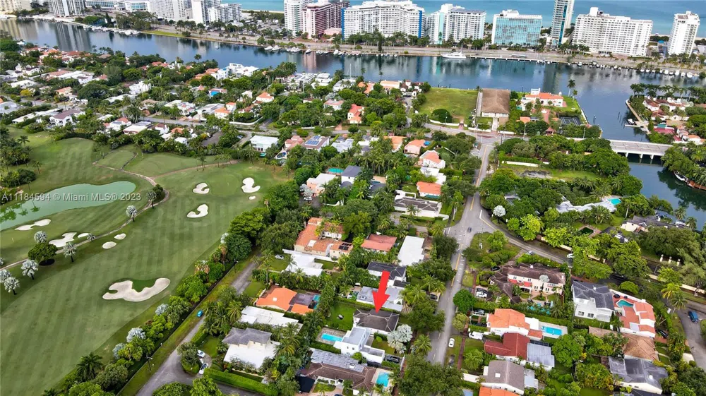 535 W 51st St Miami Beach, FL 33140
