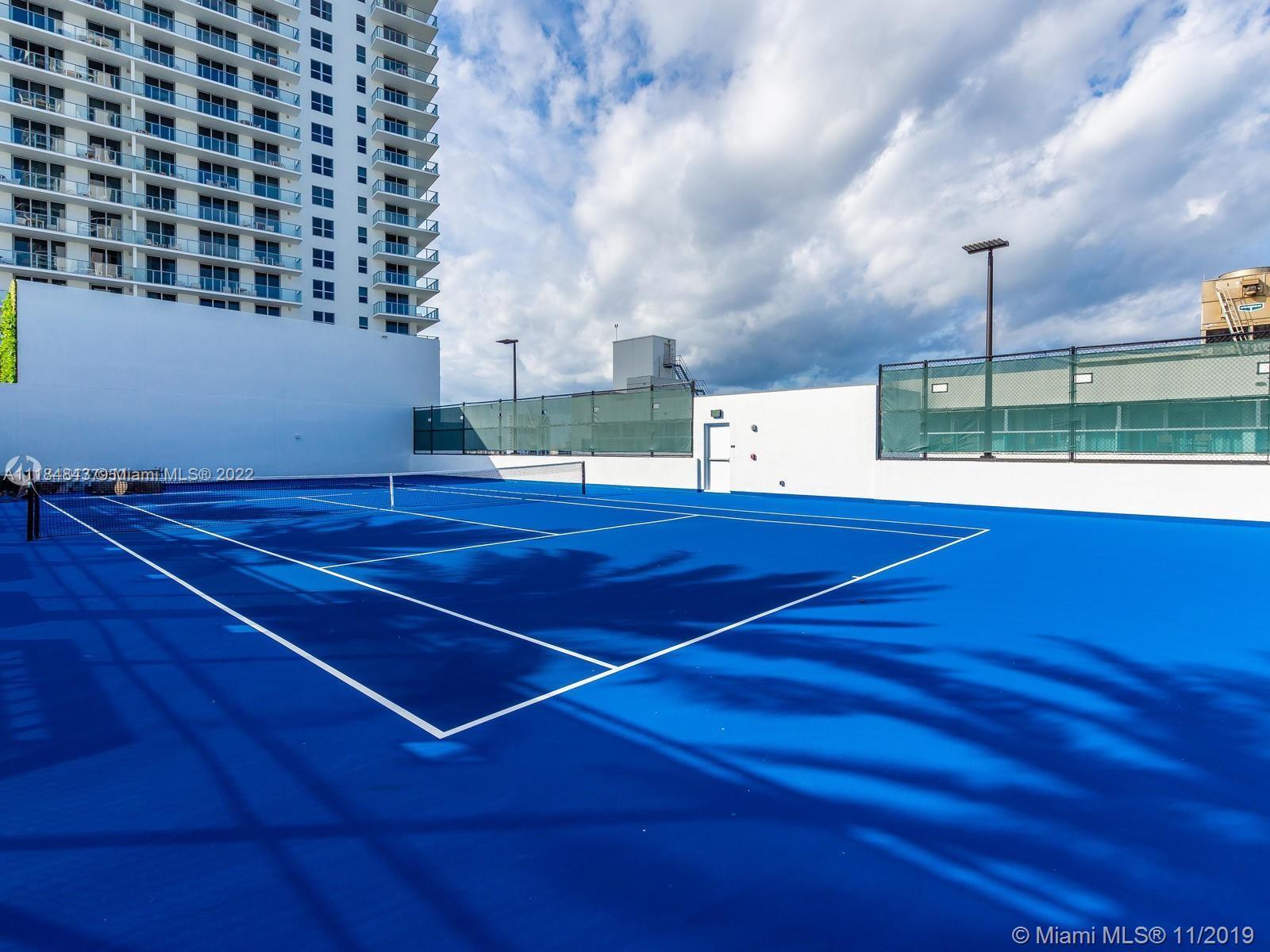 4010 S Ocean Dr #R1405 Hollywood, FL 33019