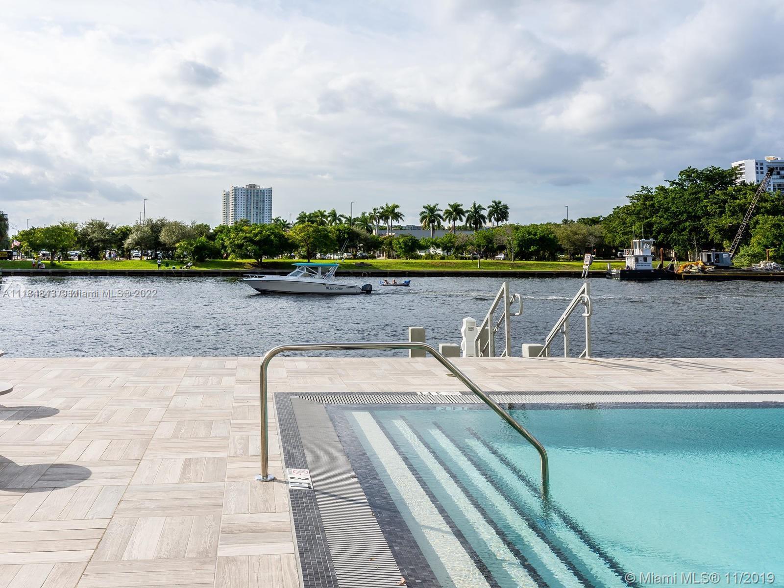 4010 S Ocean Dr #R1405 Hollywood, FL 33019