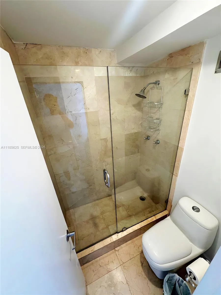 100 Lincoln Rd #1243 Miami Beach, FL 33139