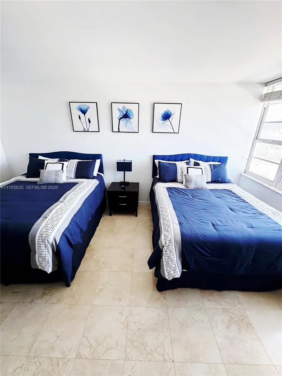 100 Lincoln Rd #1243 Miami Beach, FL 33139