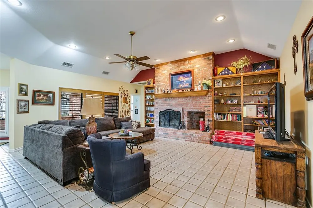 12487 CR 4102 Hermleigh, TX 79526