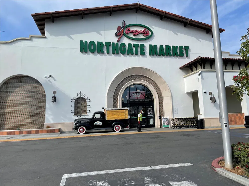 1305 W Whittier Boulevard #A-4 La Habra, CA 90631