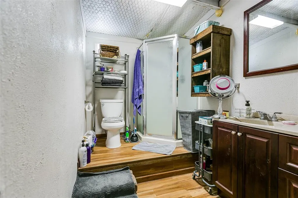 COX RD Robert Lee, TX 76945