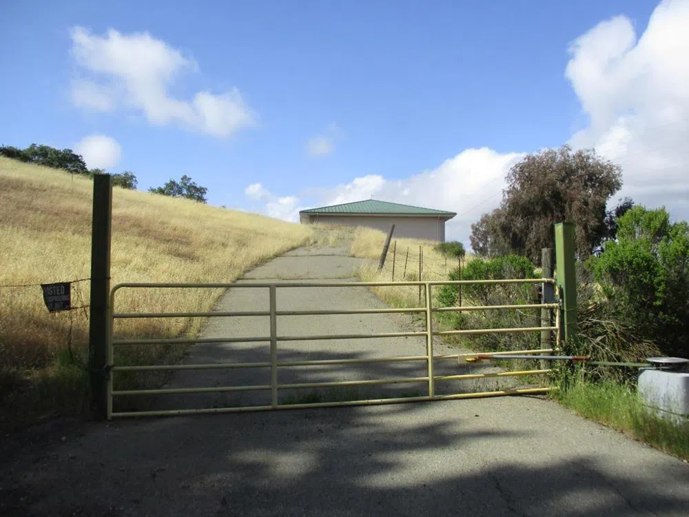 1935 Hayes Lane San Martin, CA 95046