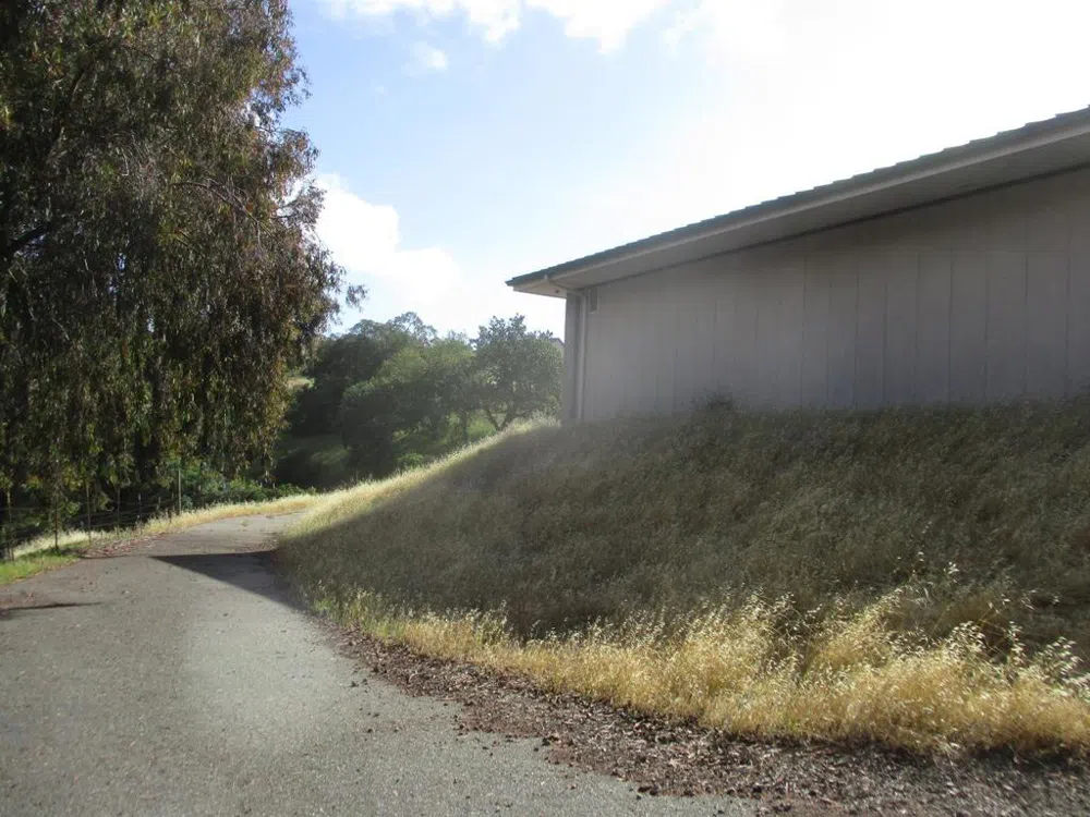 1935 Hayes Lane San Martin, CA 95046
