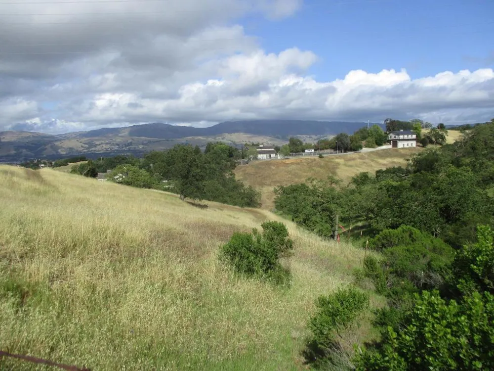 1935 Hayes Lane San Martin, CA 95046