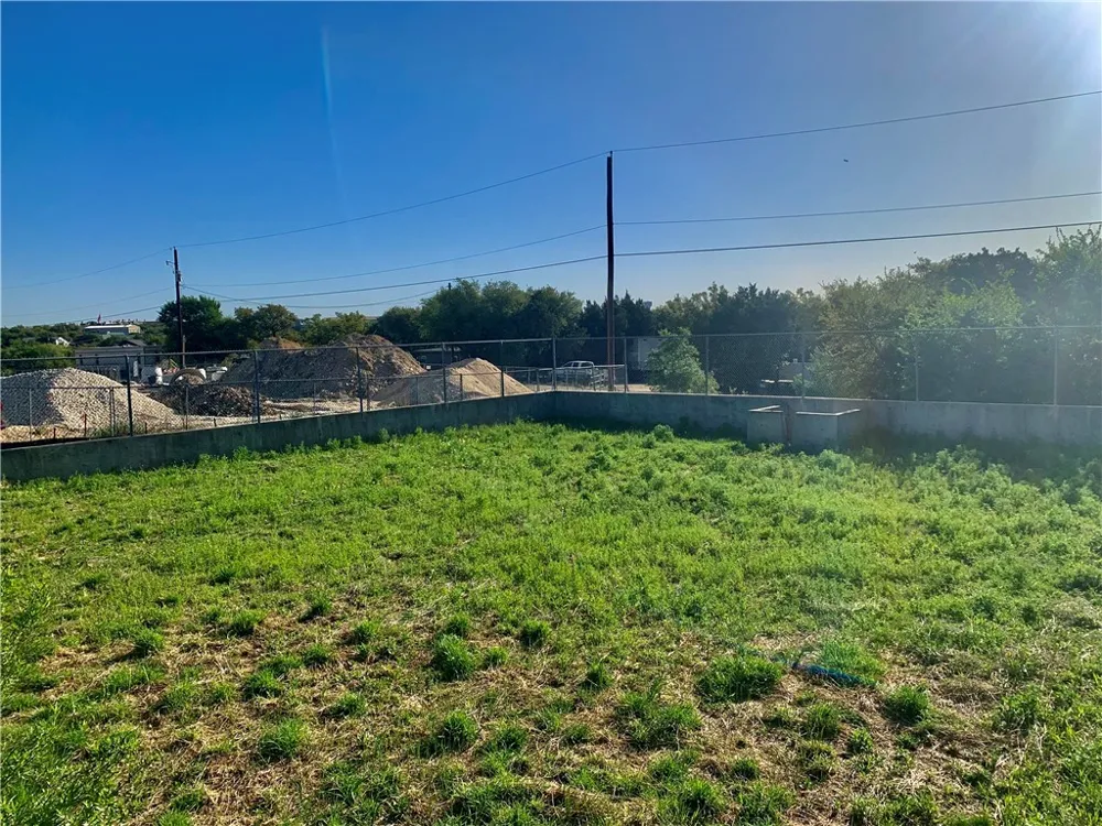 2209 RANCH ROAD 620 Austin, TX 78734