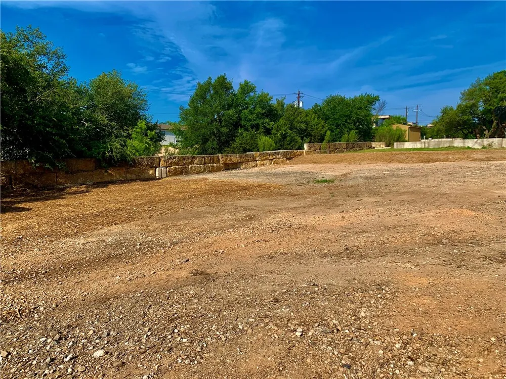 2209 RANCH ROAD 620 Austin, TX 78734