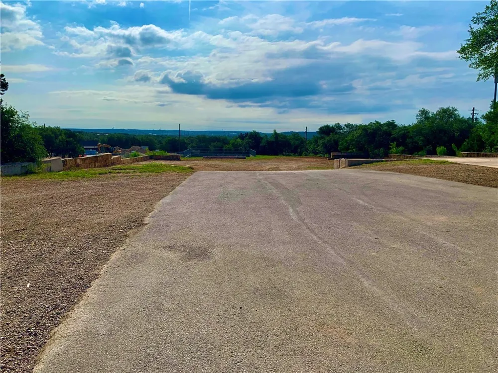 2209 RANCH ROAD 620 Austin, TX 78734