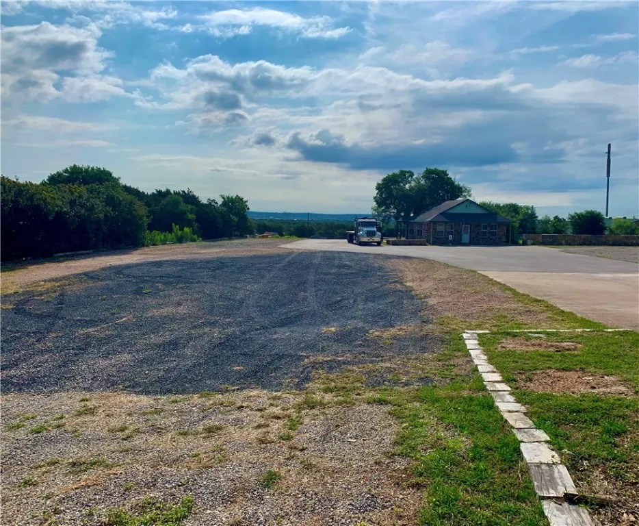 2209 RANCH ROAD 620 Austin, TX 78734