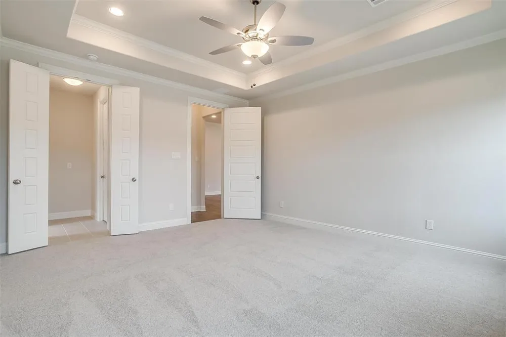 822 Summer Grove Midlothian, TX 76065