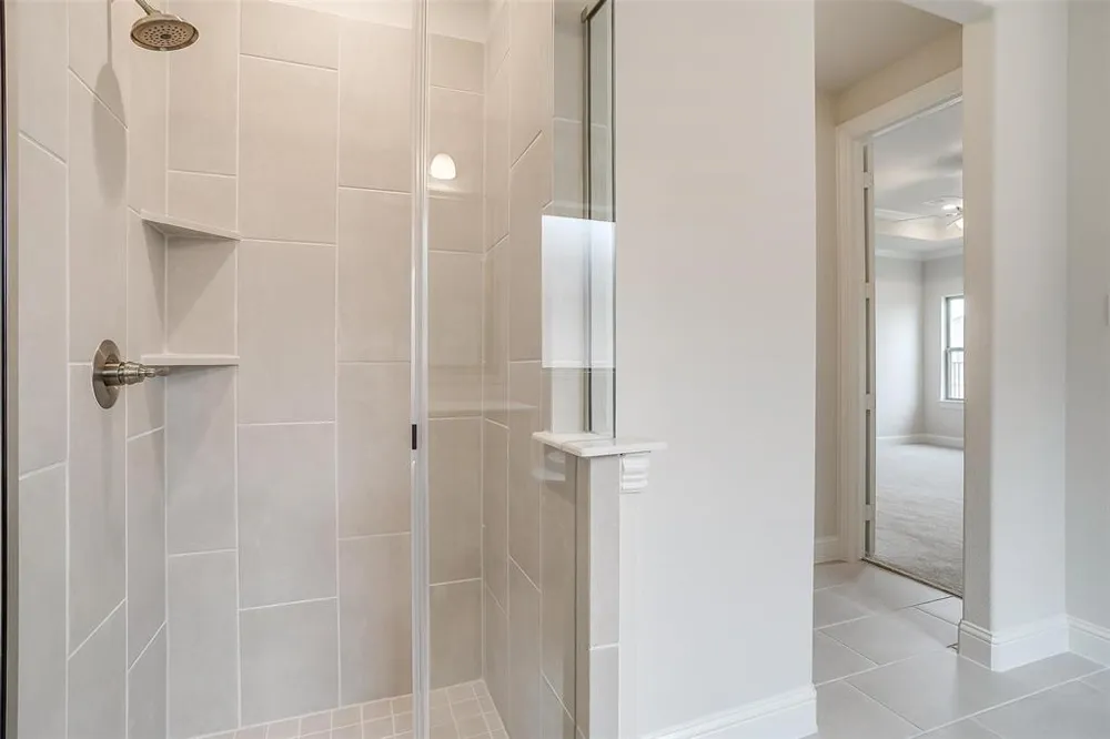 822 Summer Grove Midlothian, TX 76065