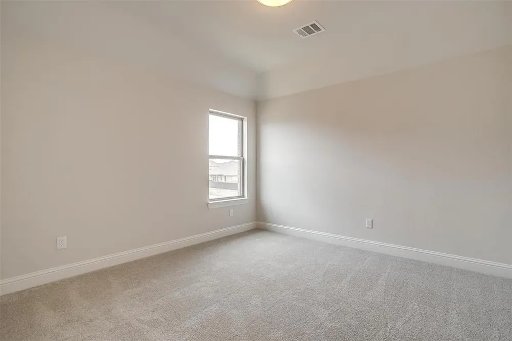 822 Summer Grove Midlothian, TX 76065