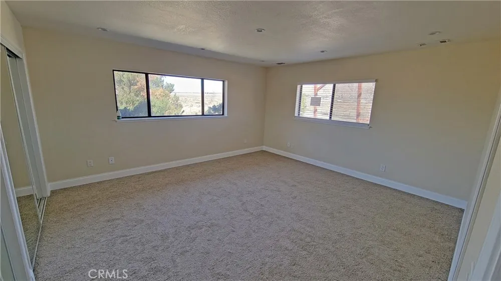 22149 Waalew Road Apple Valley, CA 92307