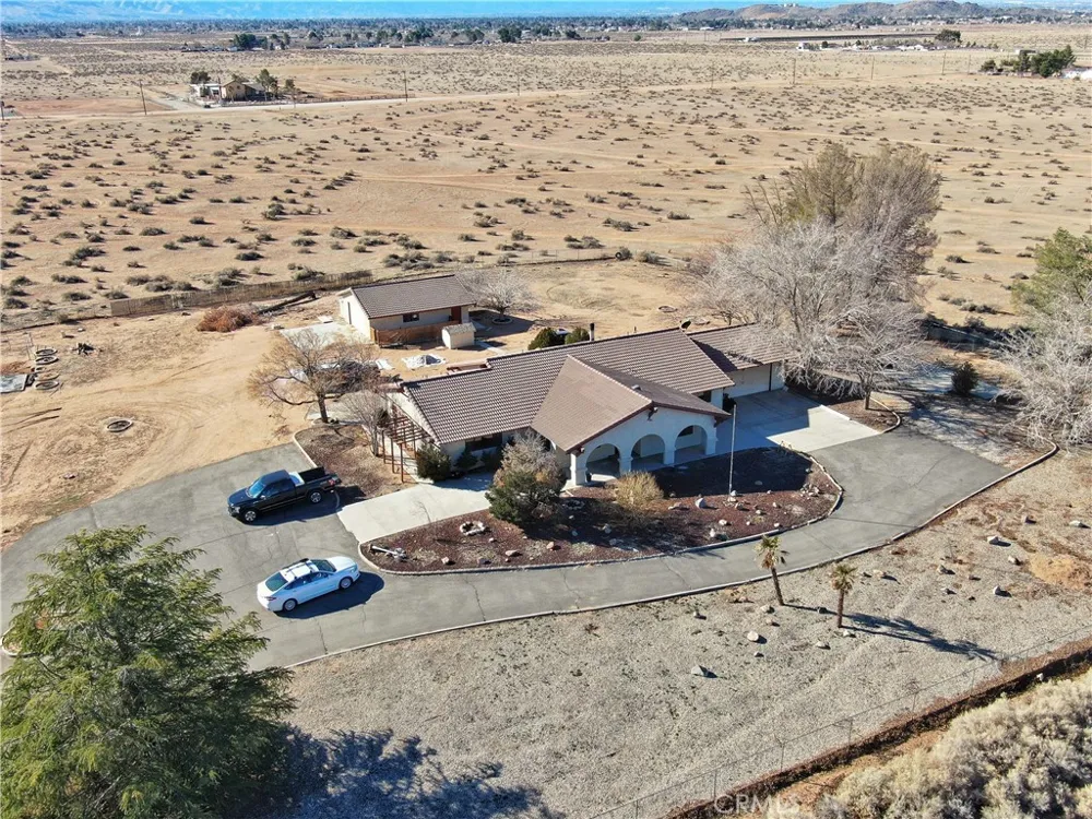 22149 Waalew Road Apple Valley, CA 92307