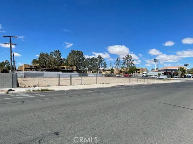 200 Montara Road Barstow, CA 92311