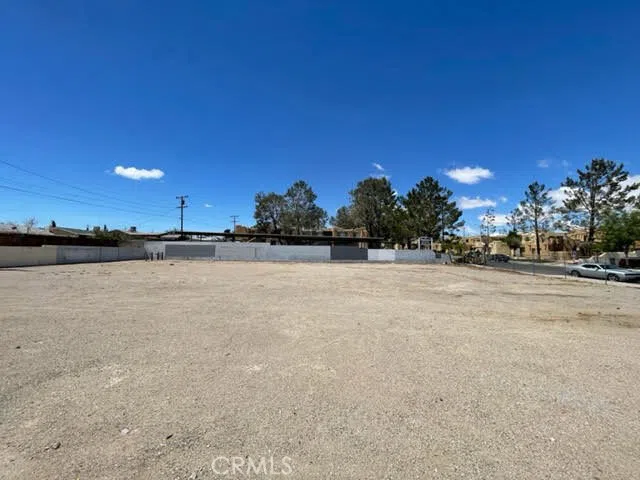 200 Montara Road Barstow, CA 92311