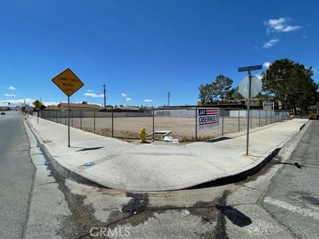200 Montara Road Barstow, CA 92311