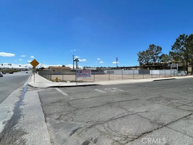 200 Montara Road Barstow, CA 92311