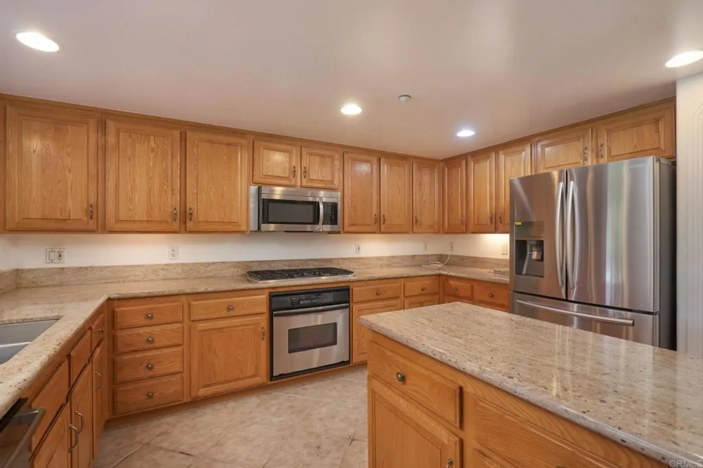 301 W G STREET #301 San Diego, CA 92101