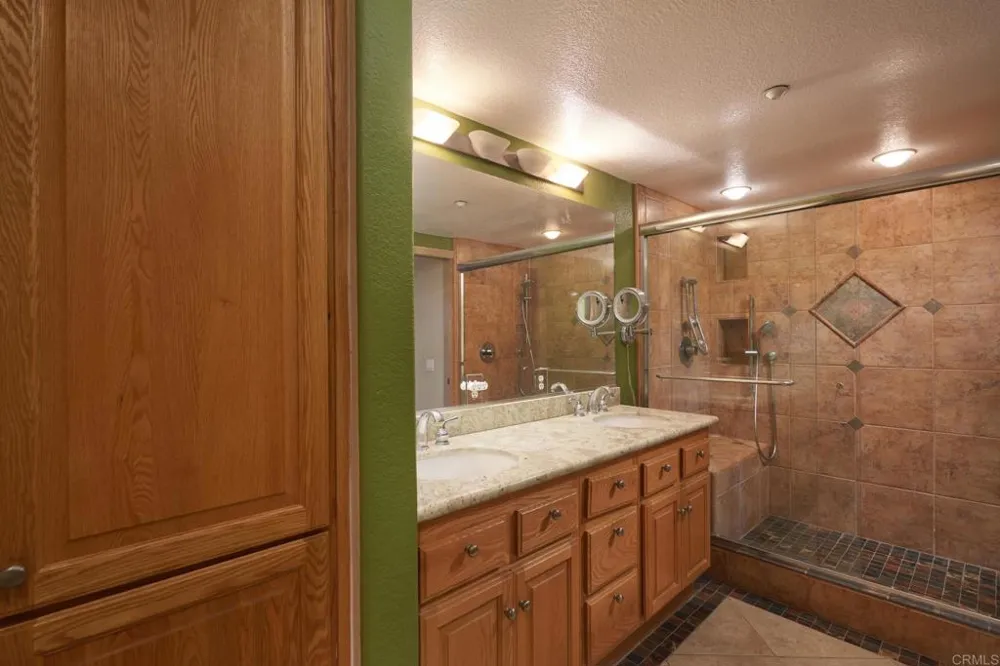 301 W G STREET #301 San Diego, CA 92101