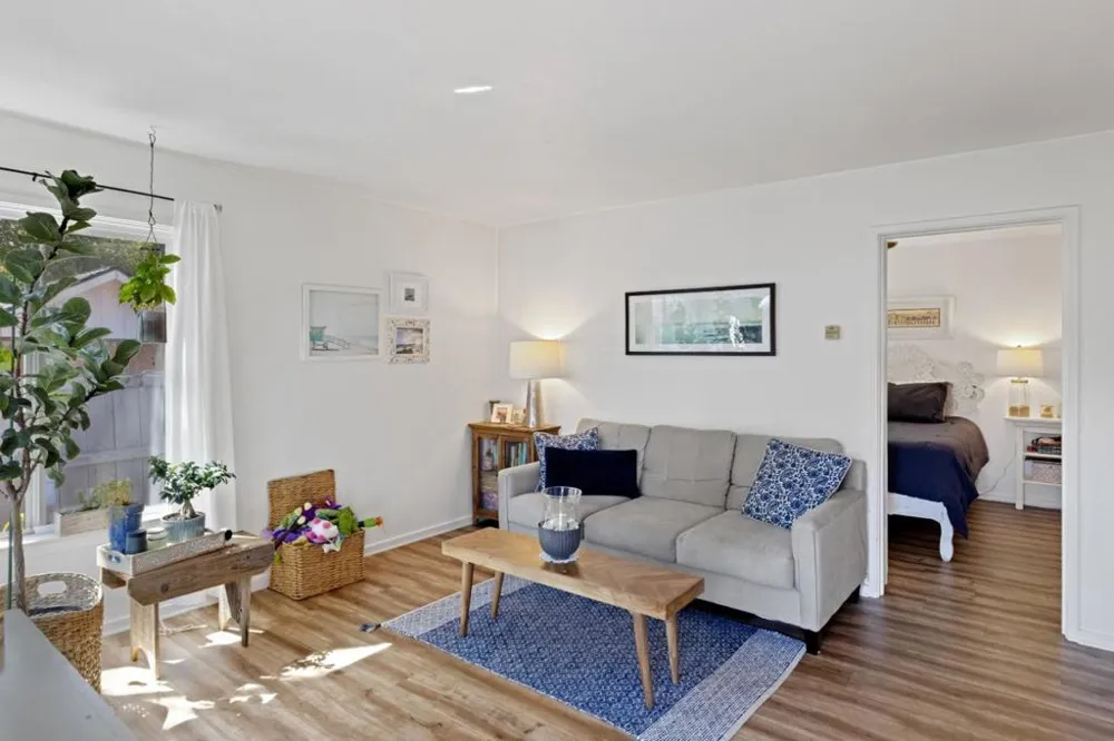 635637 2nd Street Pacific Grove, CA 93950